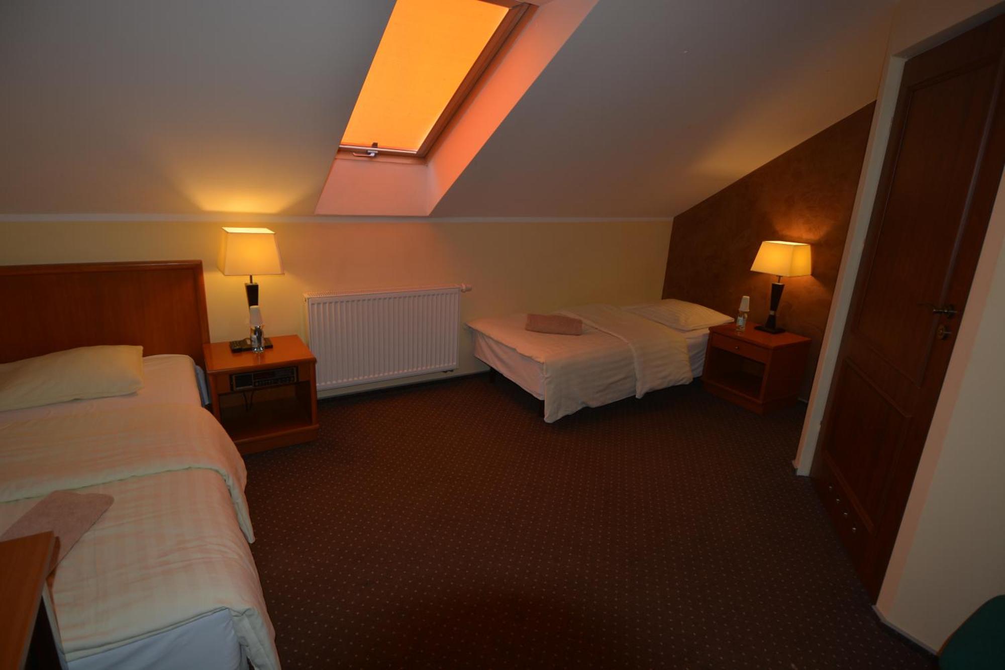 Hotel Stawisko Klaudyn Номер фото