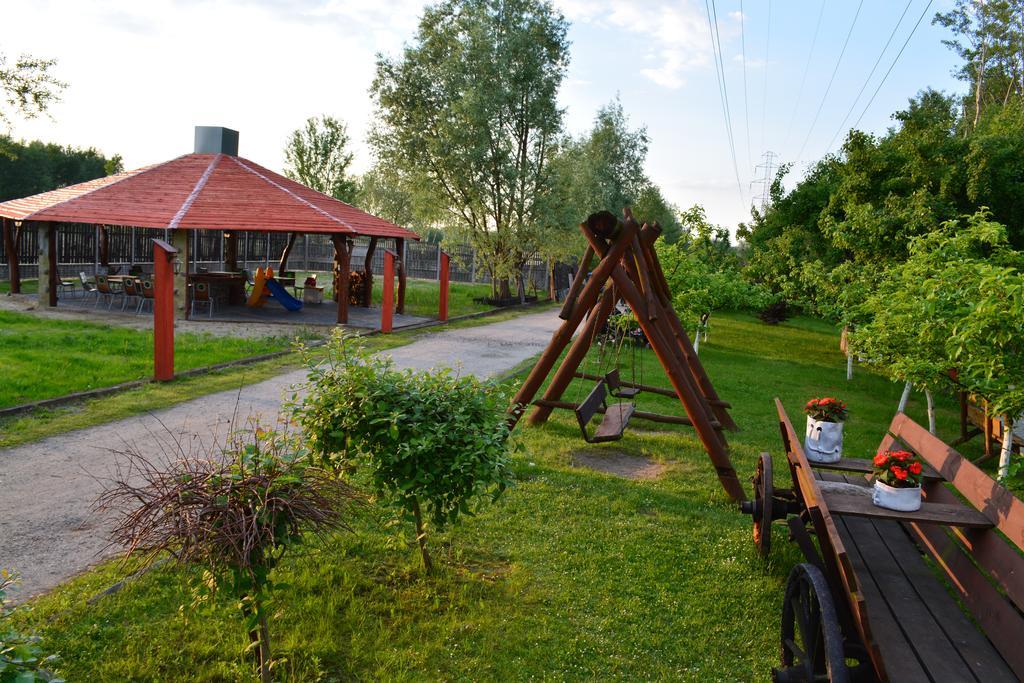 Hotel Stawisko Klaudyn Экстерьер фото