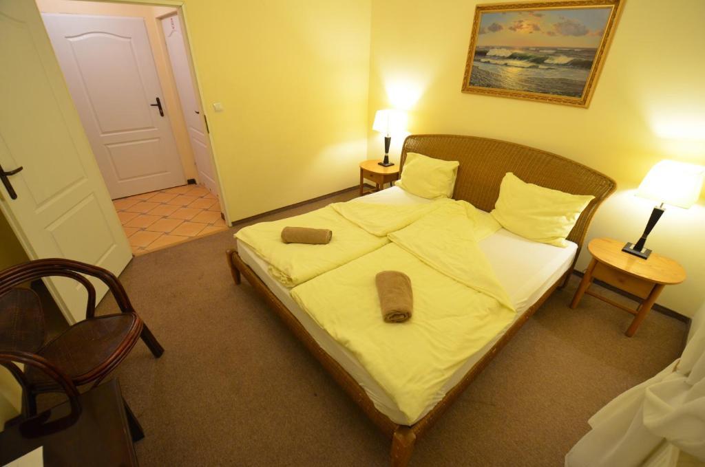 Hotel Stawisko Klaudyn Экстерьер фото